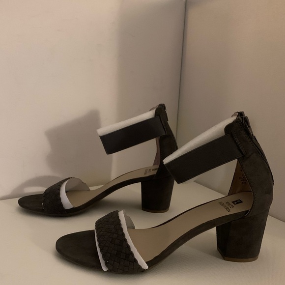 NWT White Mountain Eryn, Dark Gray - Picture 4 of 6